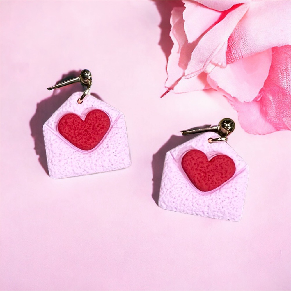 Love Notes Dangle Earrings- Pink/Red